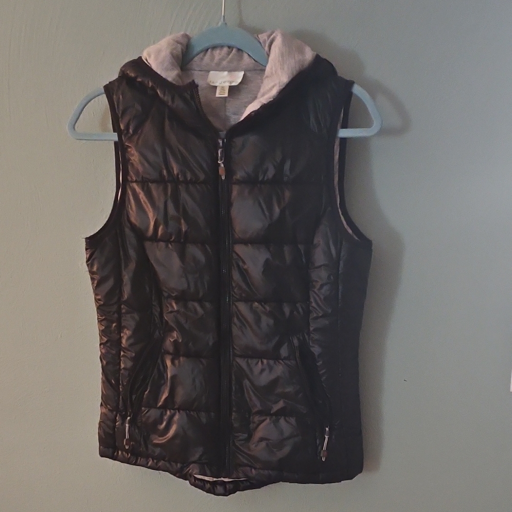 Tangerine Black Puffer Vest with Hood